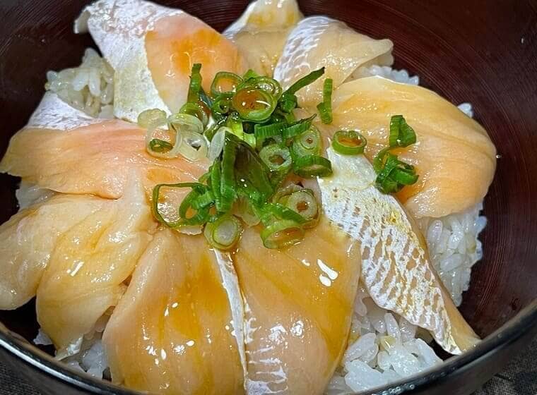 業務スーパートロサーモンの漬け丼が美味なのでレシピを紹介します 双子ママの業務スーパーde時短節約ブログ